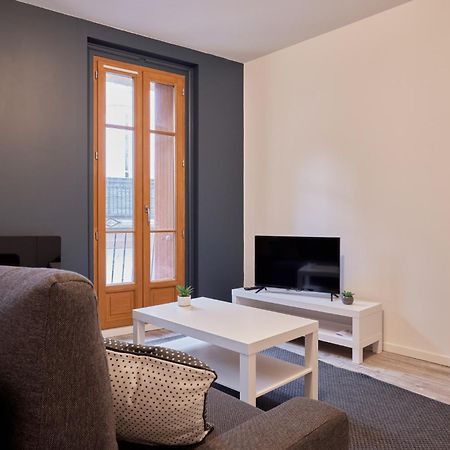 T2Lescordeliers Apartment Памие Стая снимка